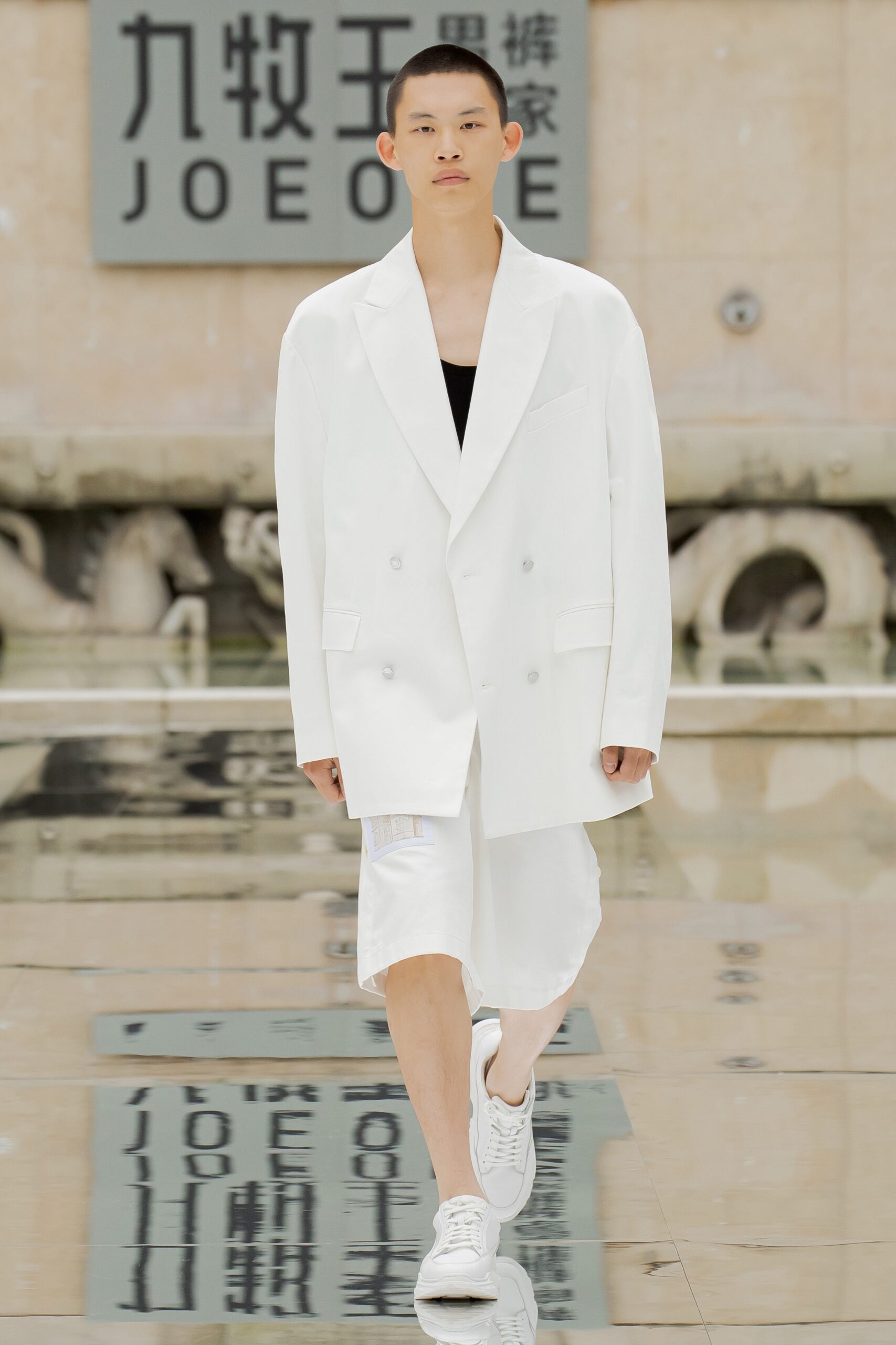JOEONE S/S 22 Menswear Look 40
