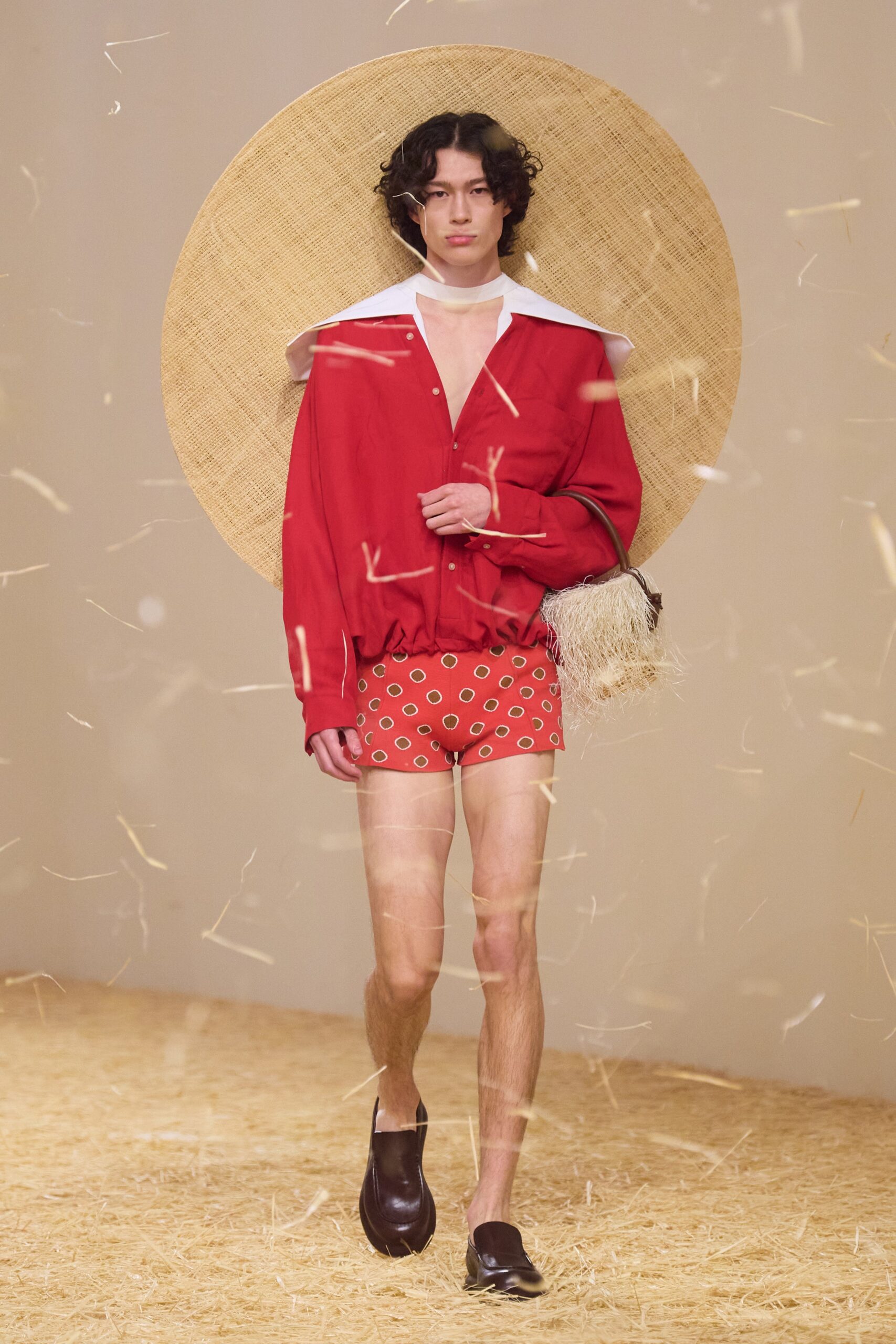 Jacquemus S/S 23 Look 40