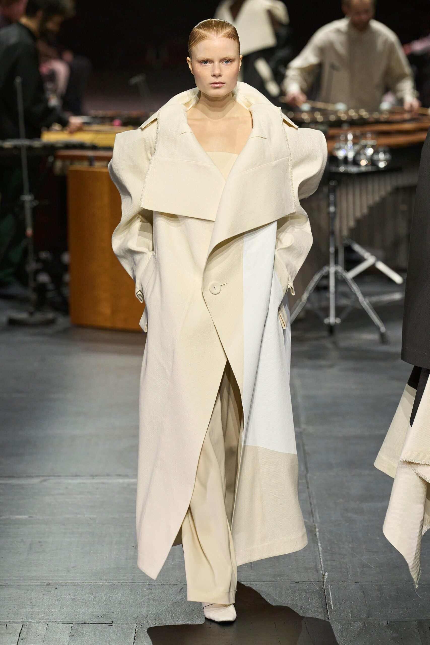 Issey Miyake F/W 23 Look 41