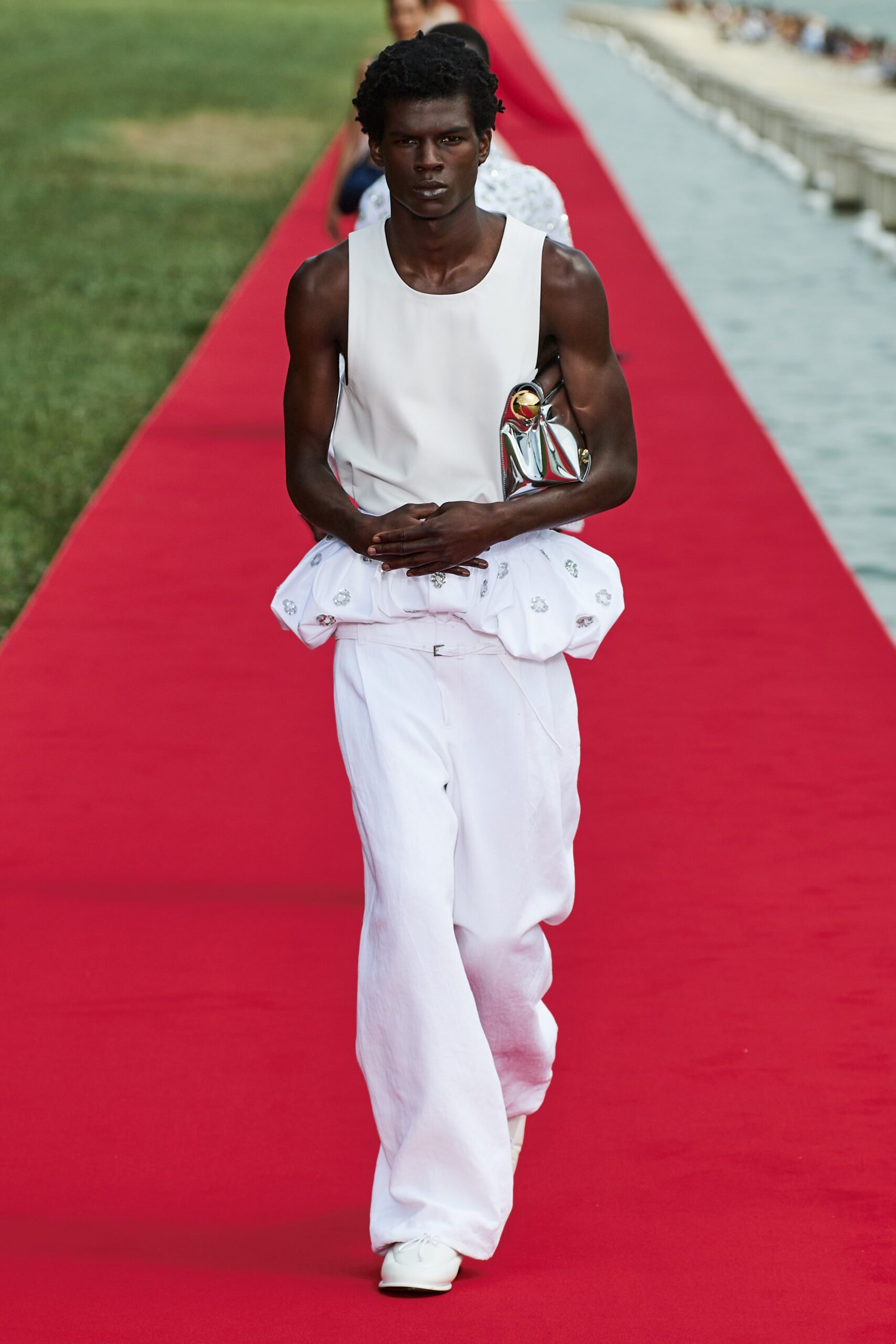 Jacquemus F/W 23 Look 41