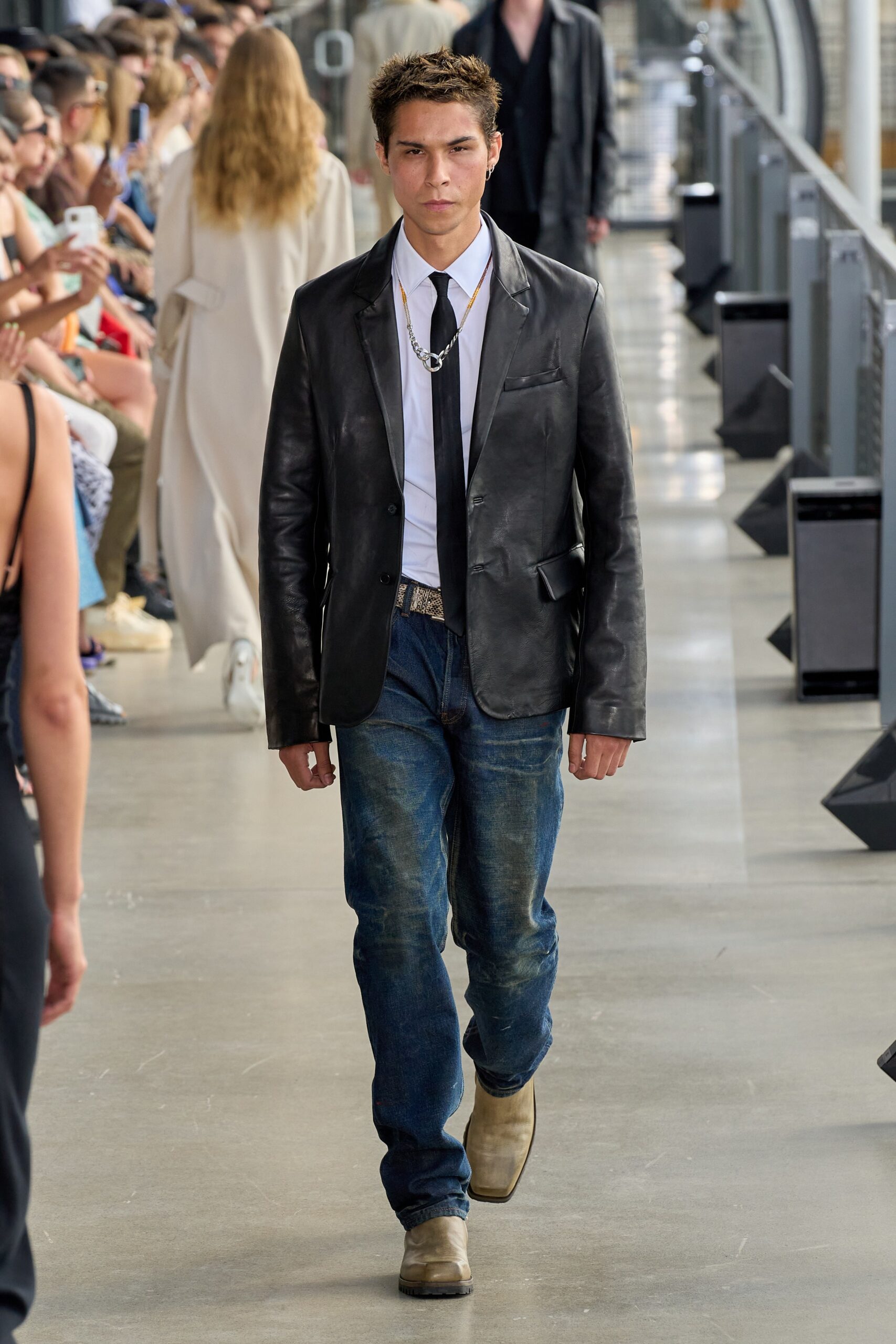 John Elliott S/S 23 Menswear Look 43