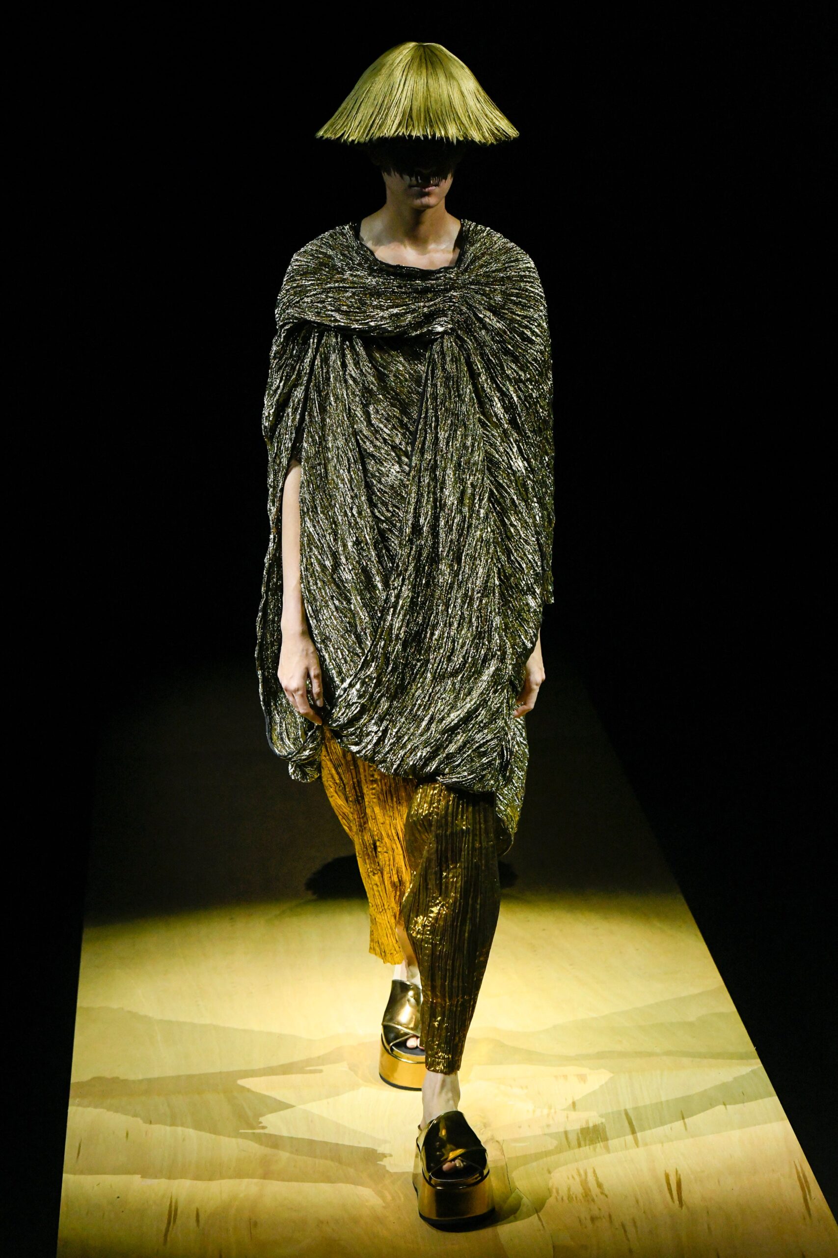 Junya Watanabe S/S 22 Look 47