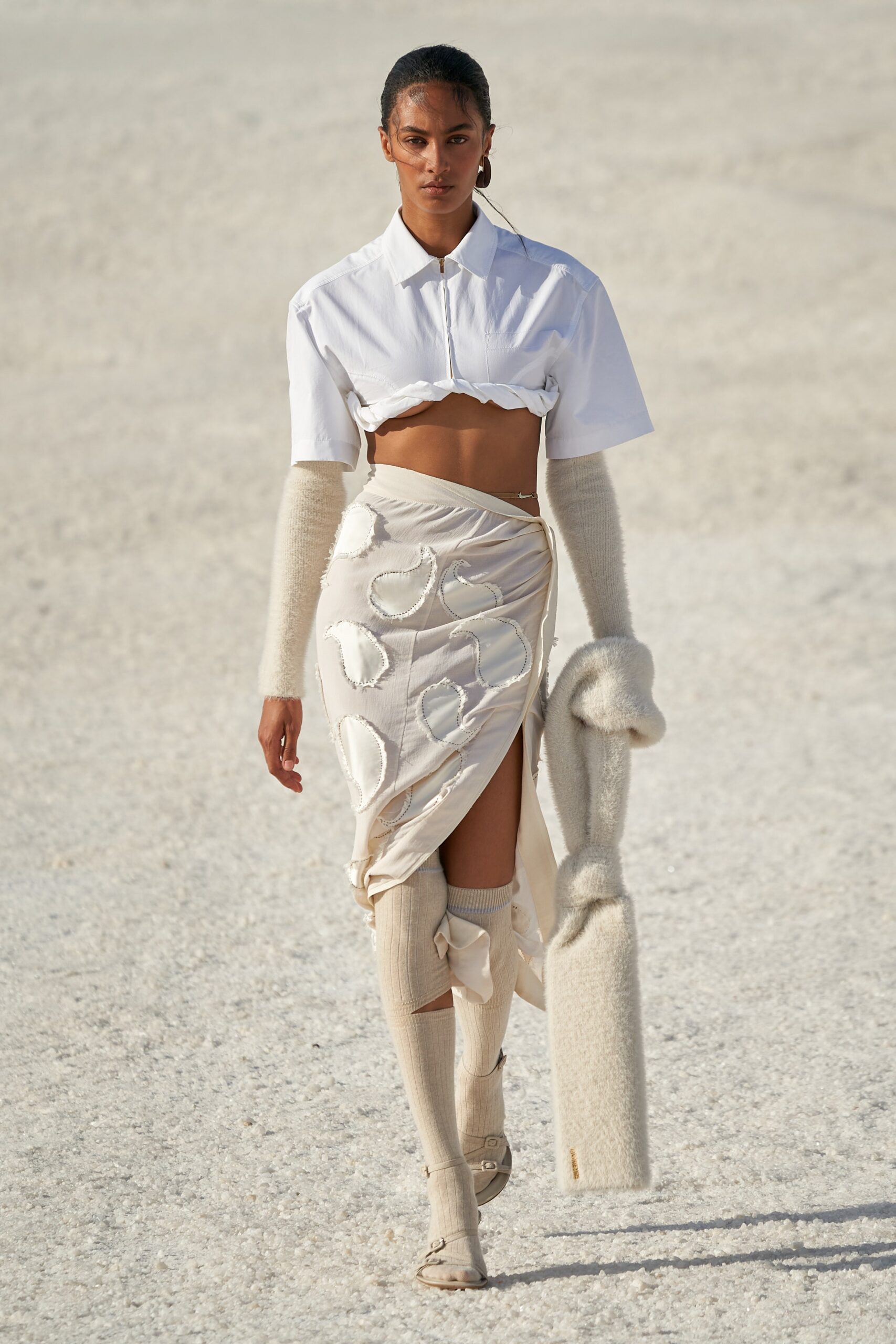 Jacquemus F/W 22 Look 47