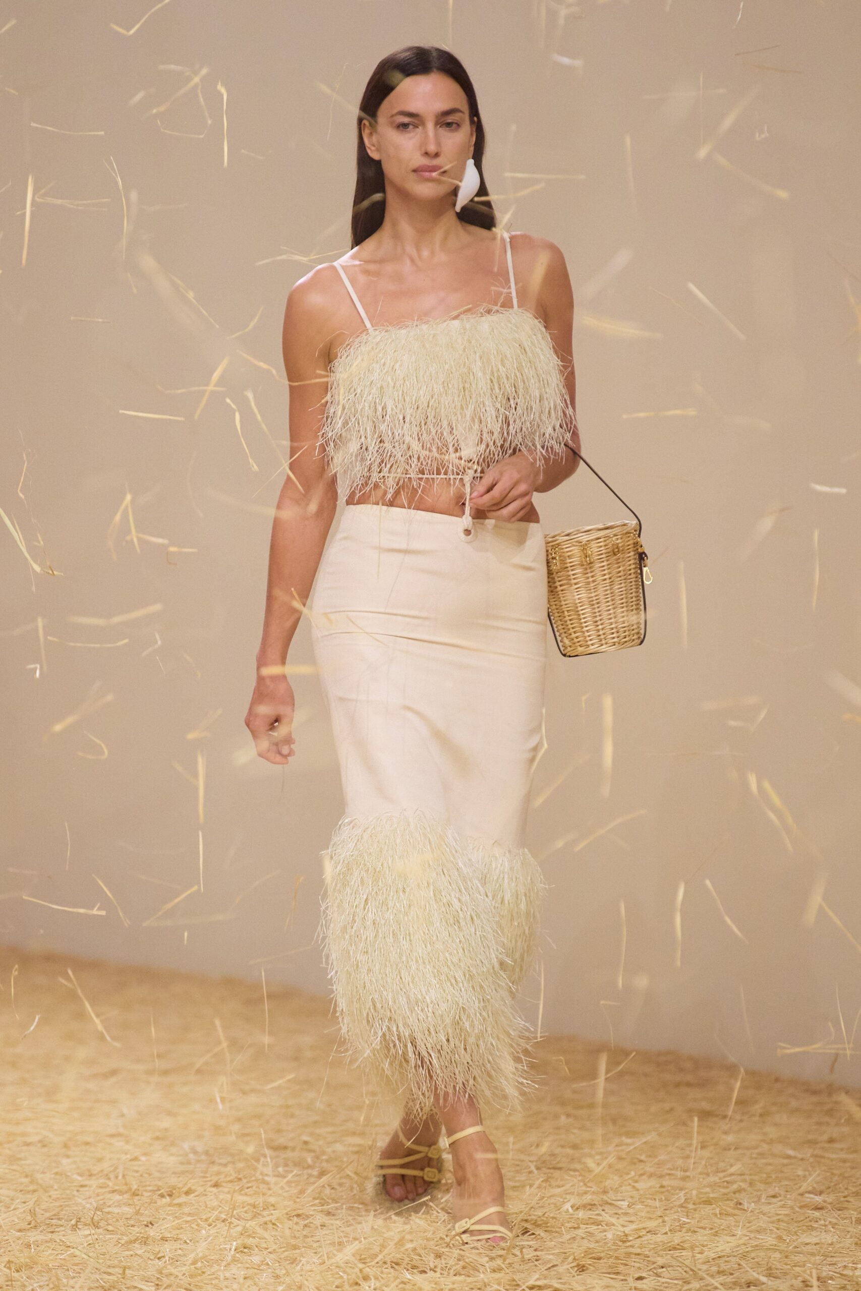 Jacquemus S/S 23 Look 50