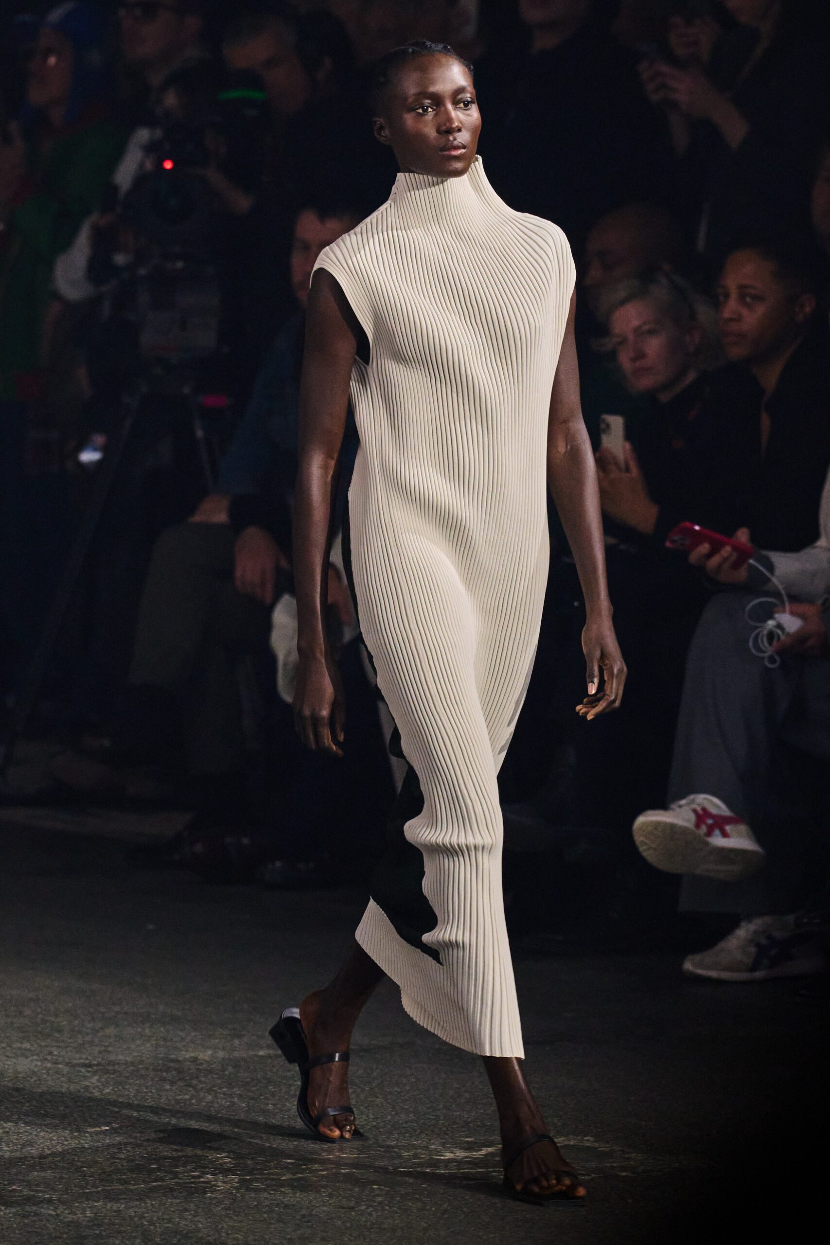 Issey Miyake S/S 23 Look 52
