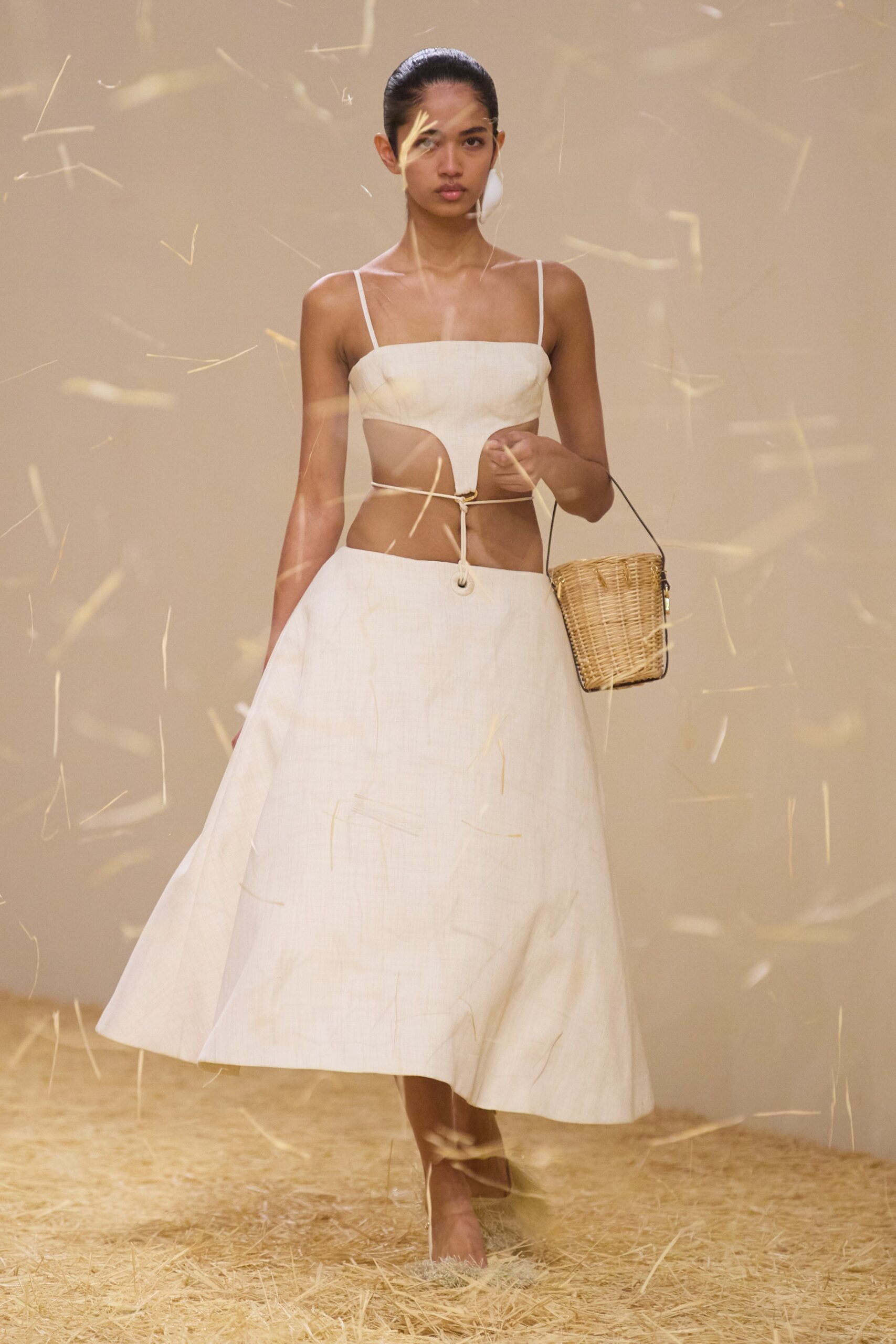 Jacquemus S/S 23 Look 51