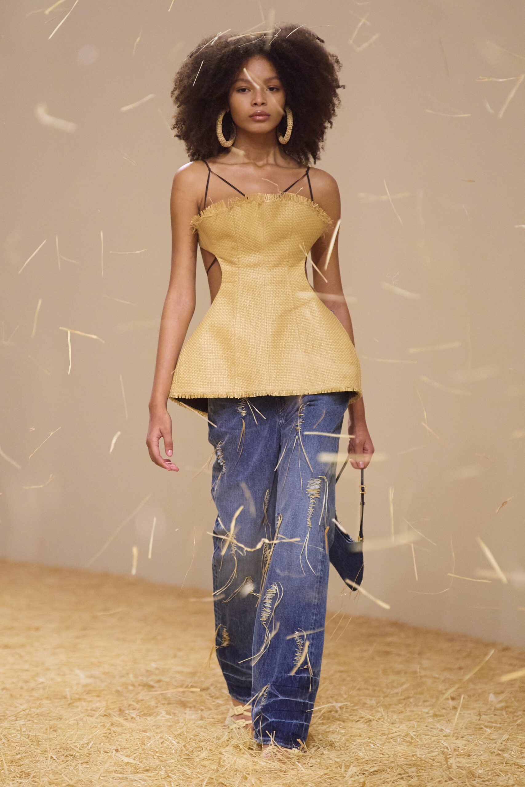 Jacquemus S/S 23 Look 52