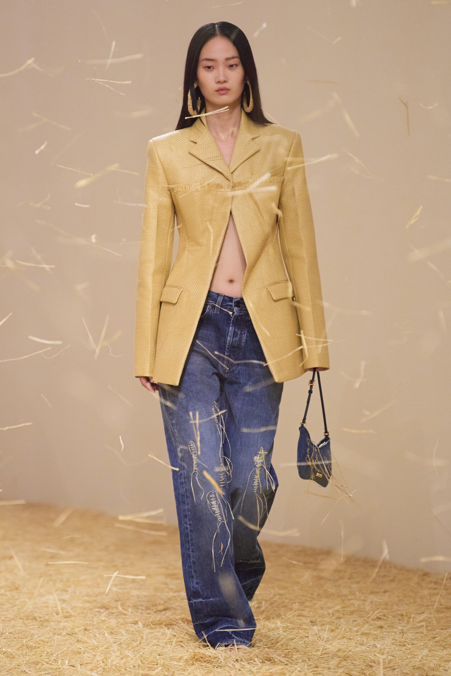 Jacquemus S/S 23 Look 53