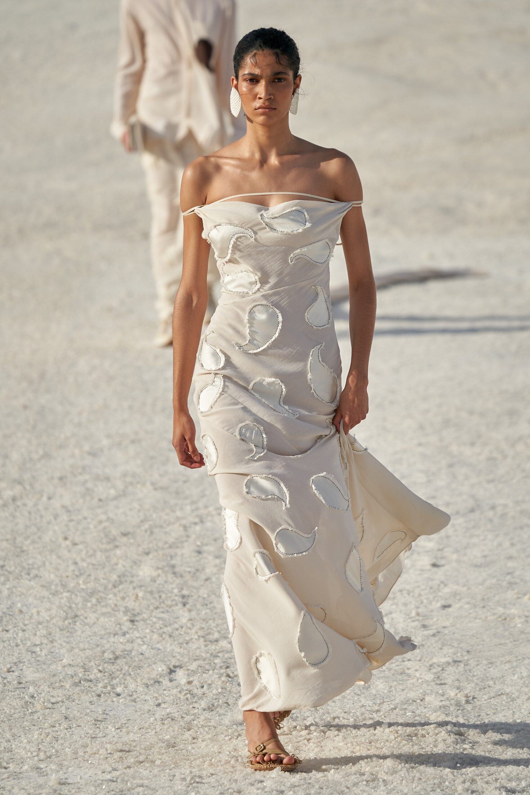 Jacquemus F/W 22 Look 53