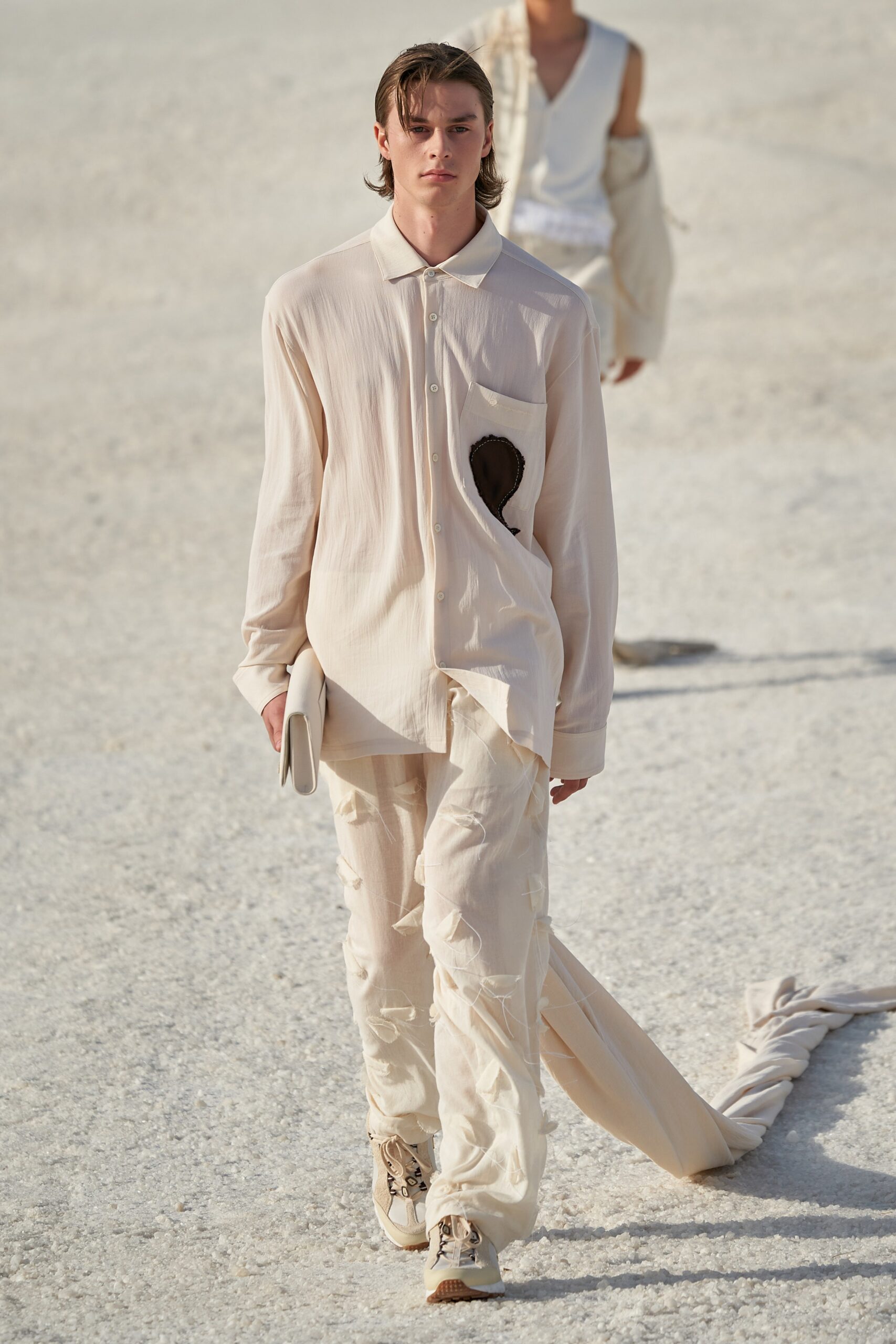 Jacquemus F/W 22 Look 54