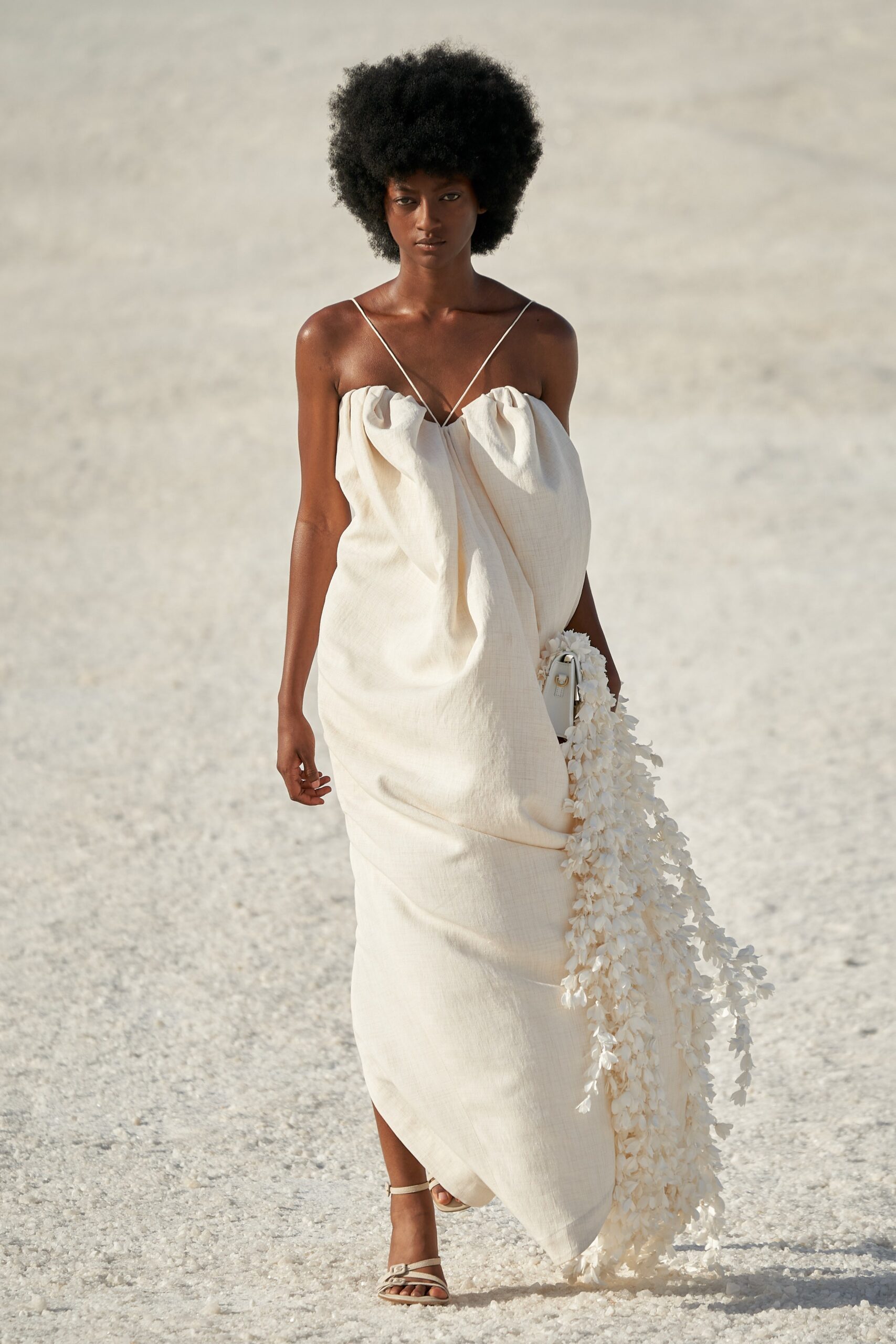 Jacquemus F/W 22 Look 57