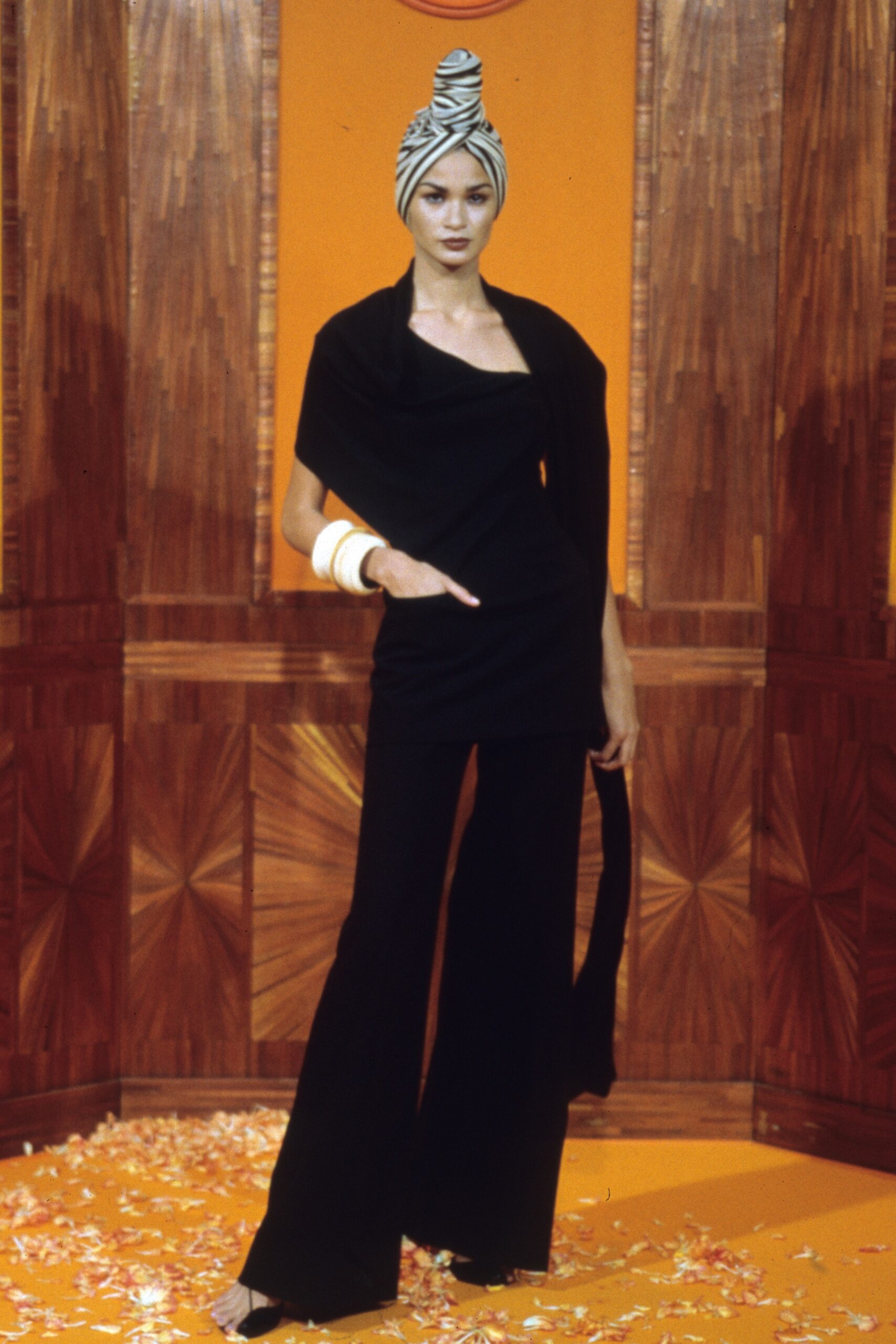 Jean Paul Gaultier S/S 00 Couture Look 2