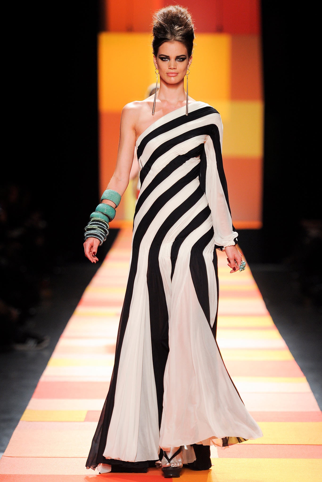 Jean Paul Gaultier S/S 13 Couture Look 2