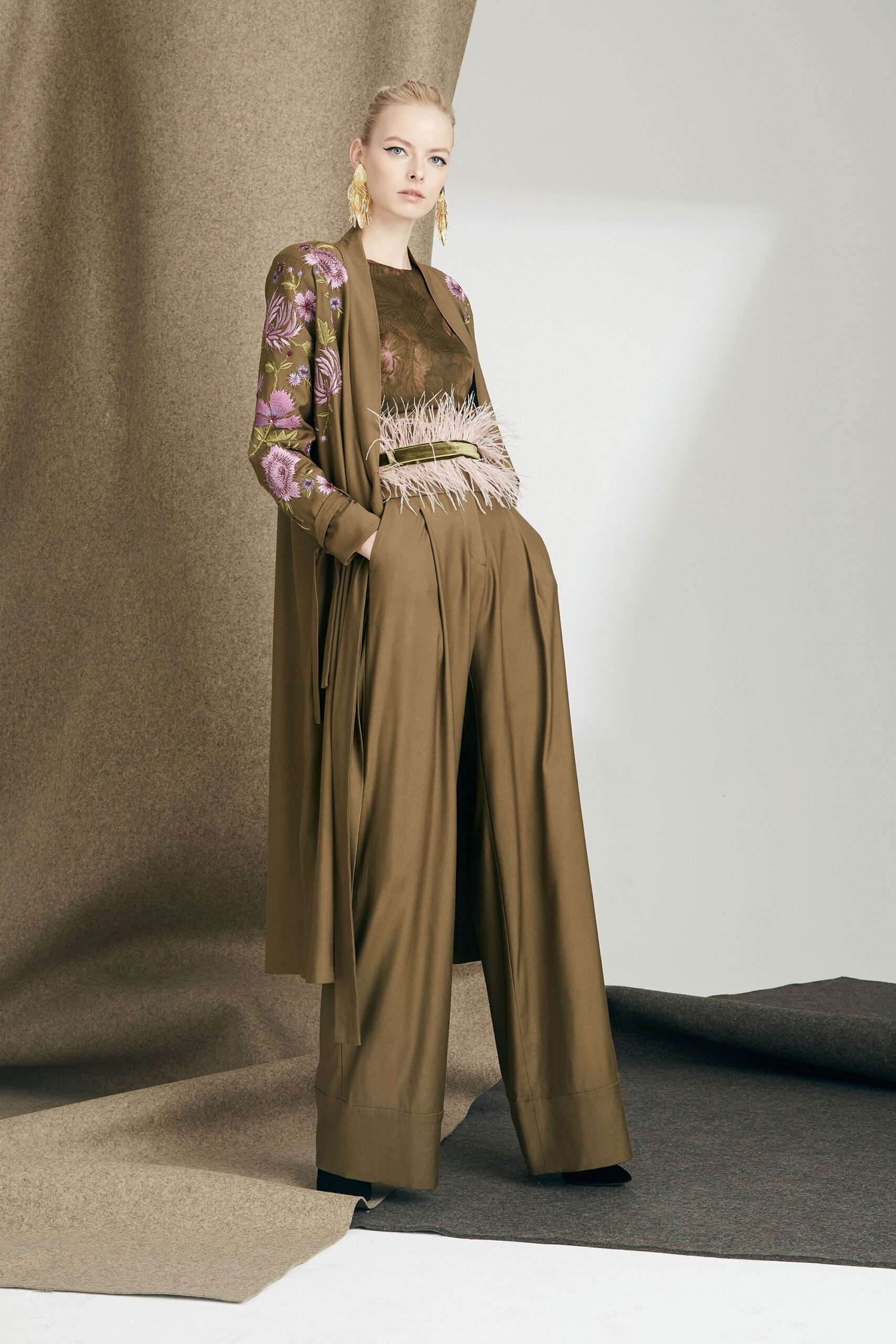 Josie Natori Fall 2018 Ready-to-Wear