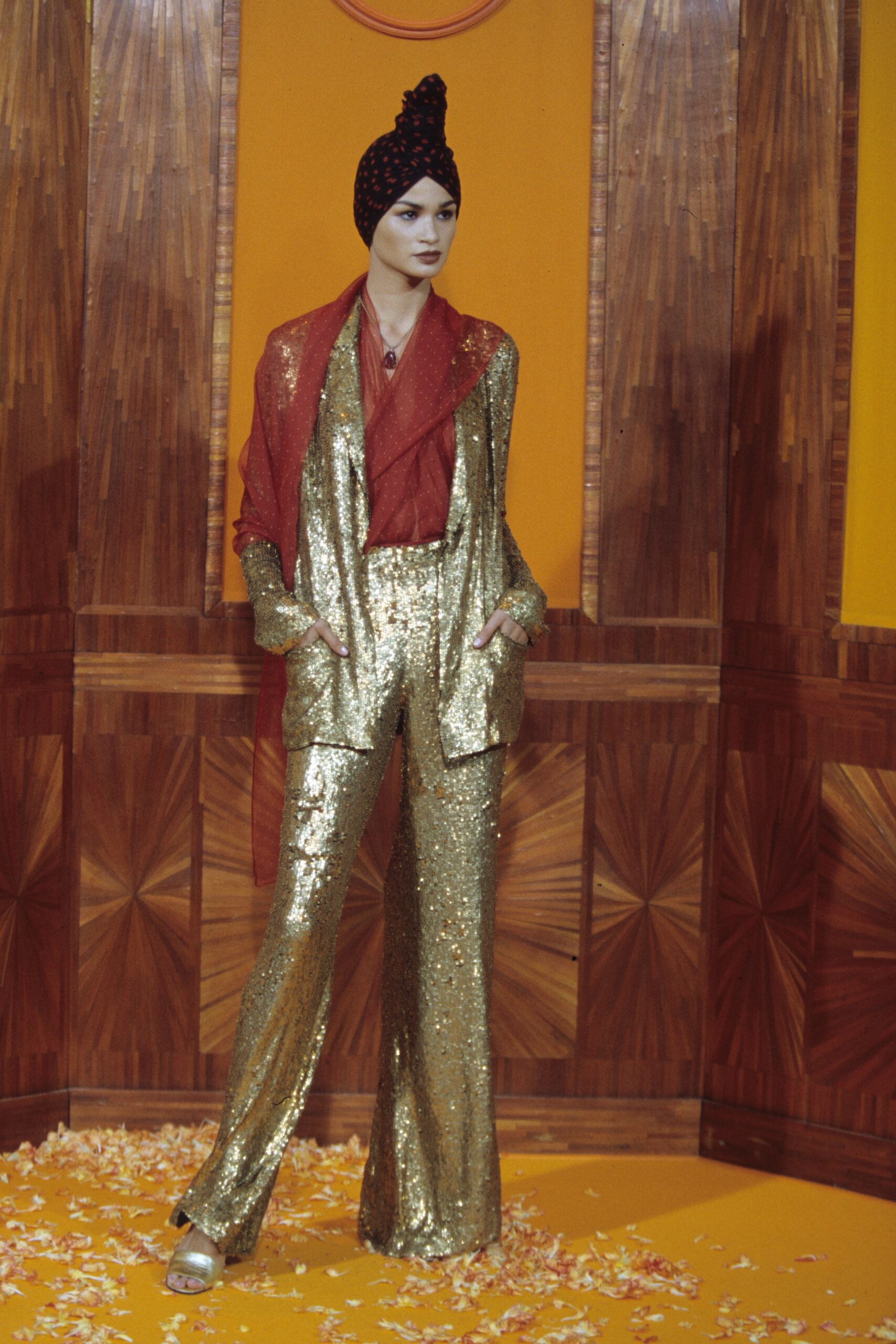 Jean Paul Gaultier S/S 00 Couture Look 20