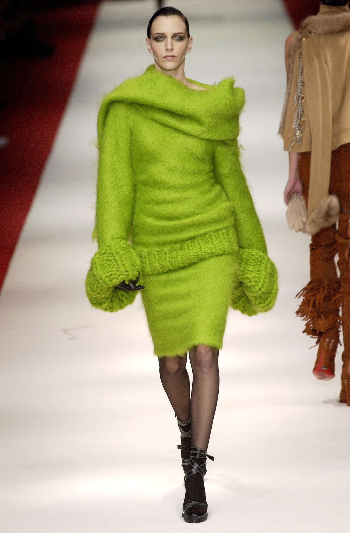 Jean Paul Gaultier F/W 02 Couture Look 26