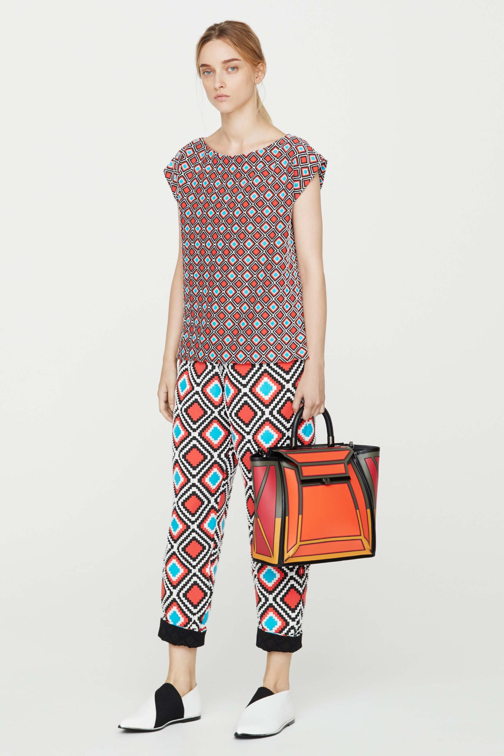 Issey Miyake Resort 17 Look 3
