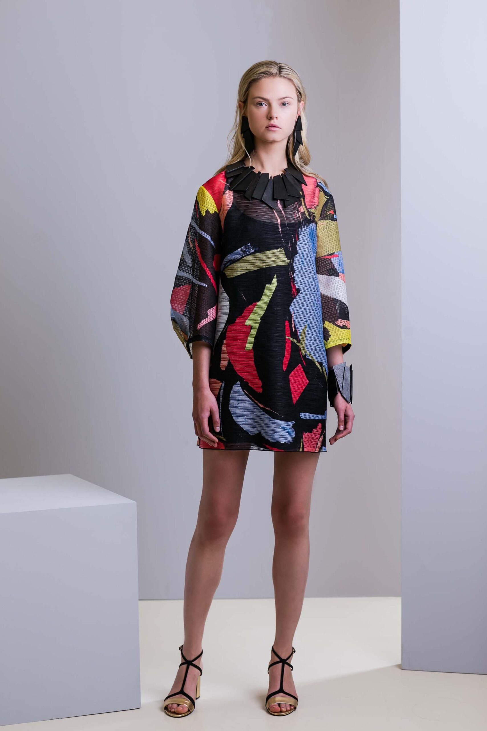 Josie Natori Resort 17 Look 3