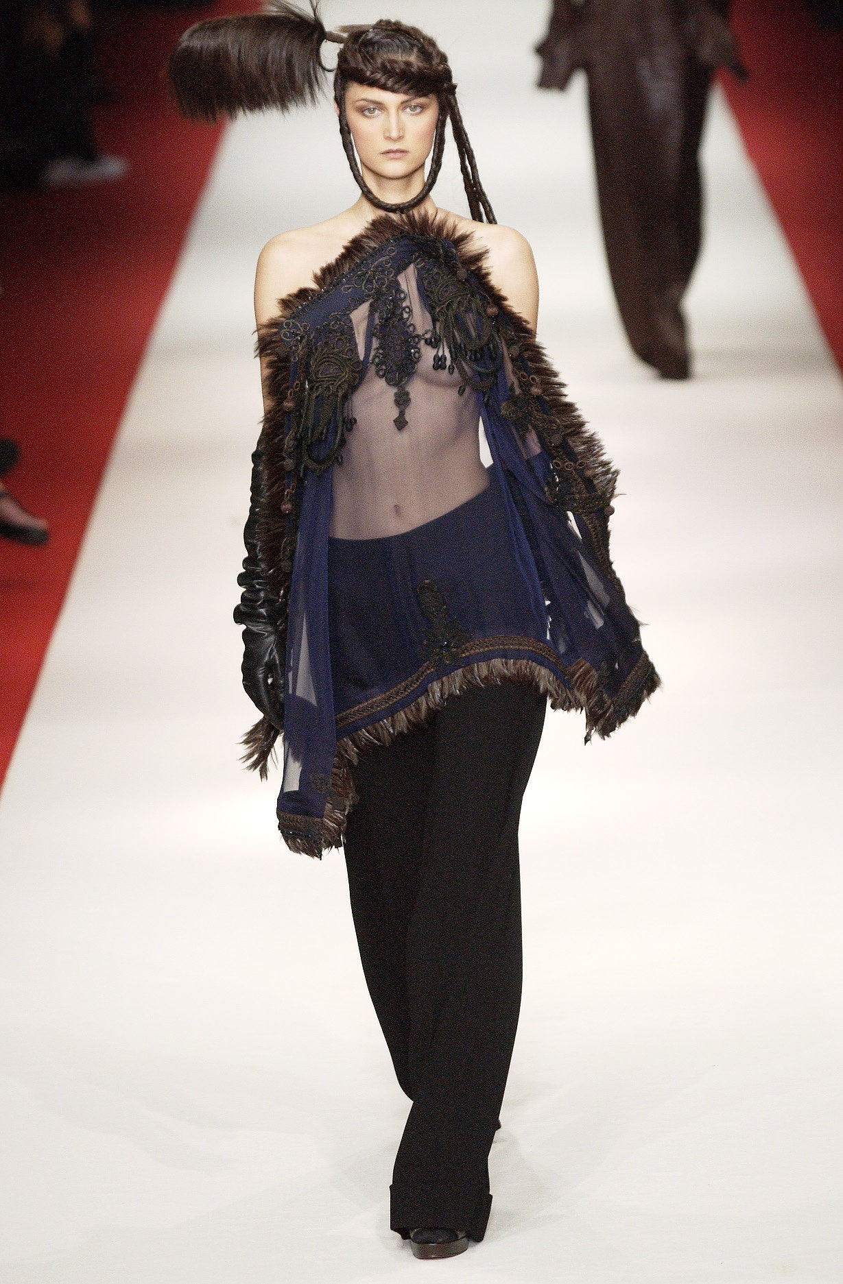 Jean Paul Gaultier F/W 02 Couture Look 34