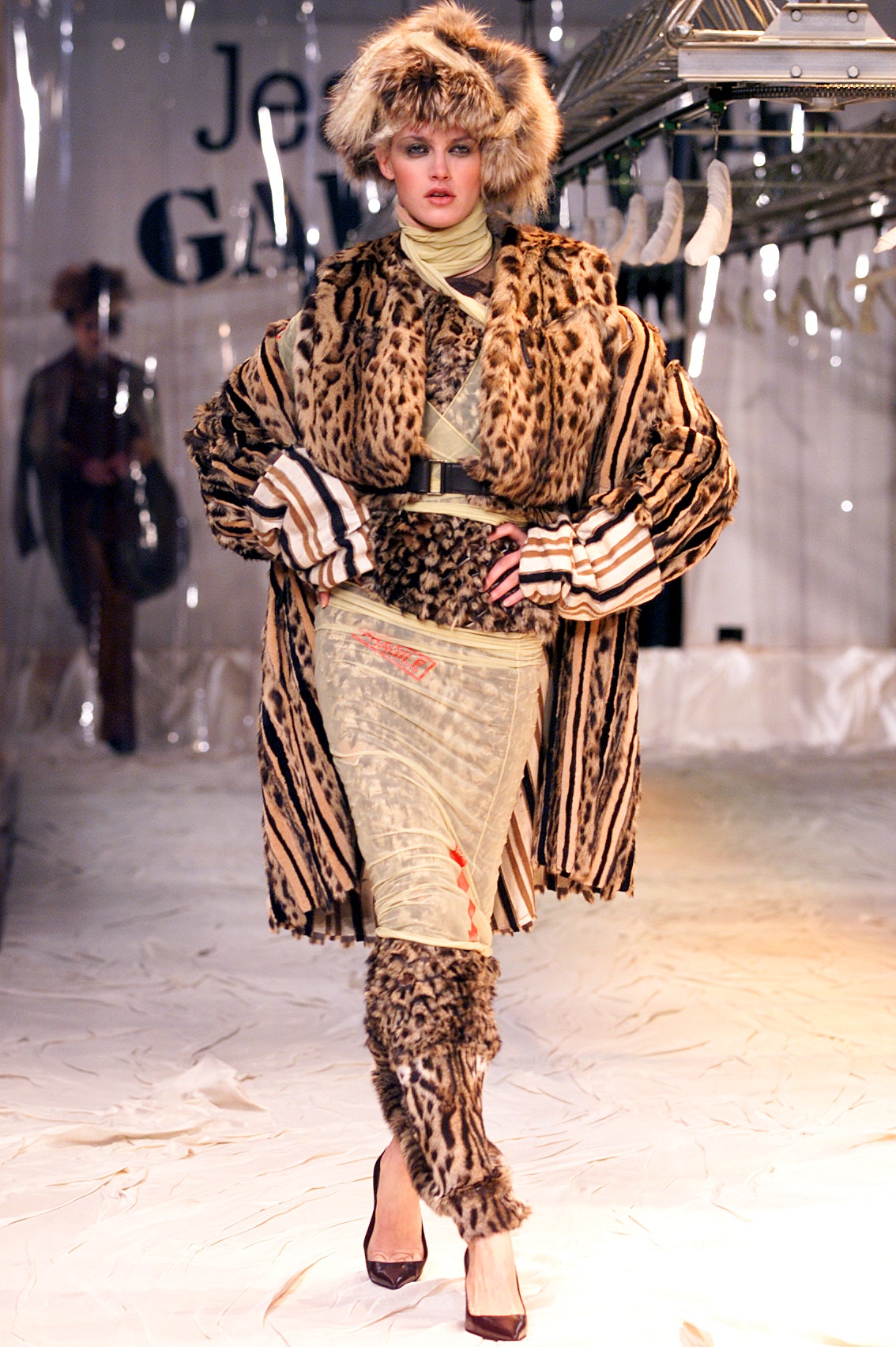 Jean Paul Gaultier F/W 02 Look 38