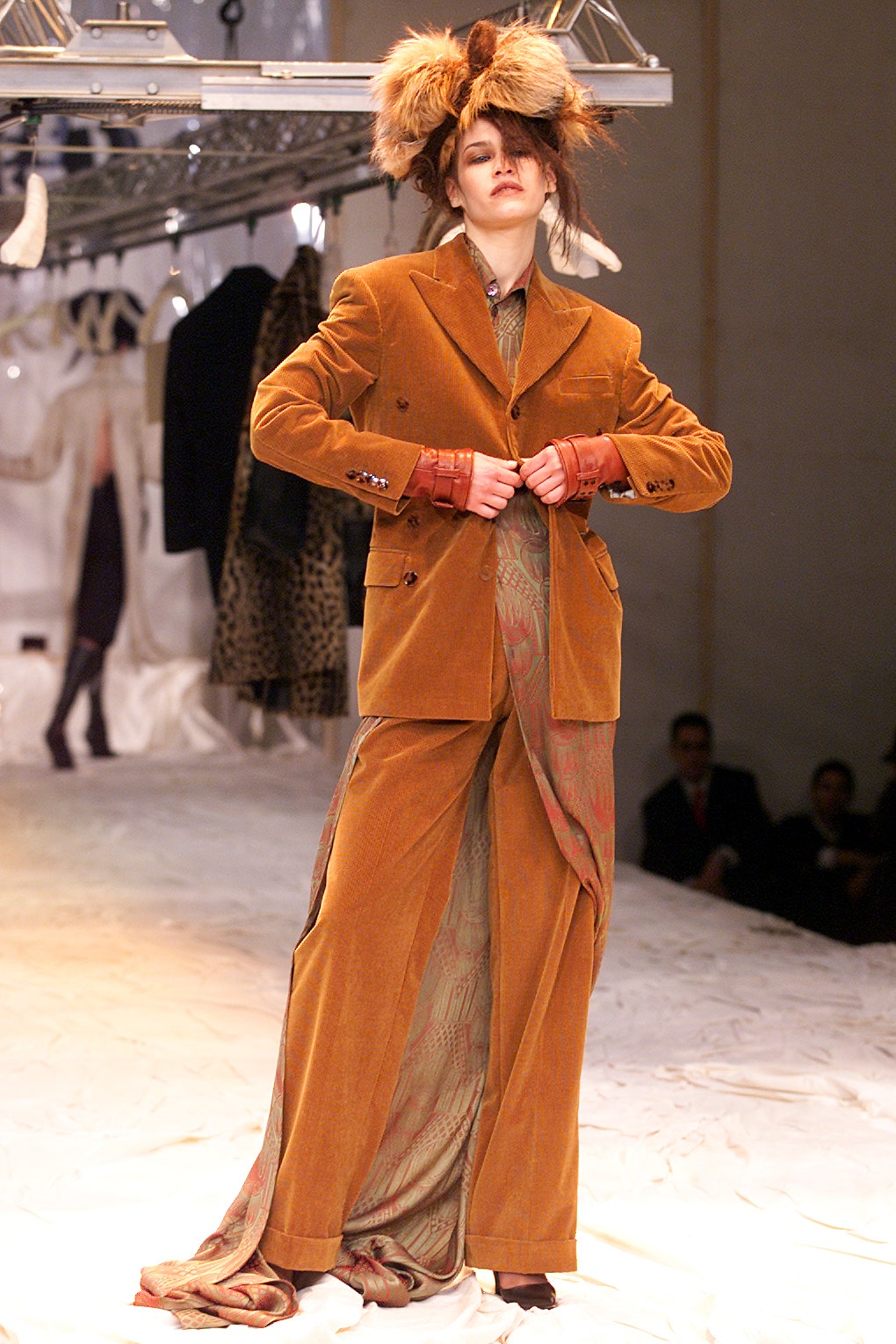 Jean Paul Gaultier F/W 02 Look 39
