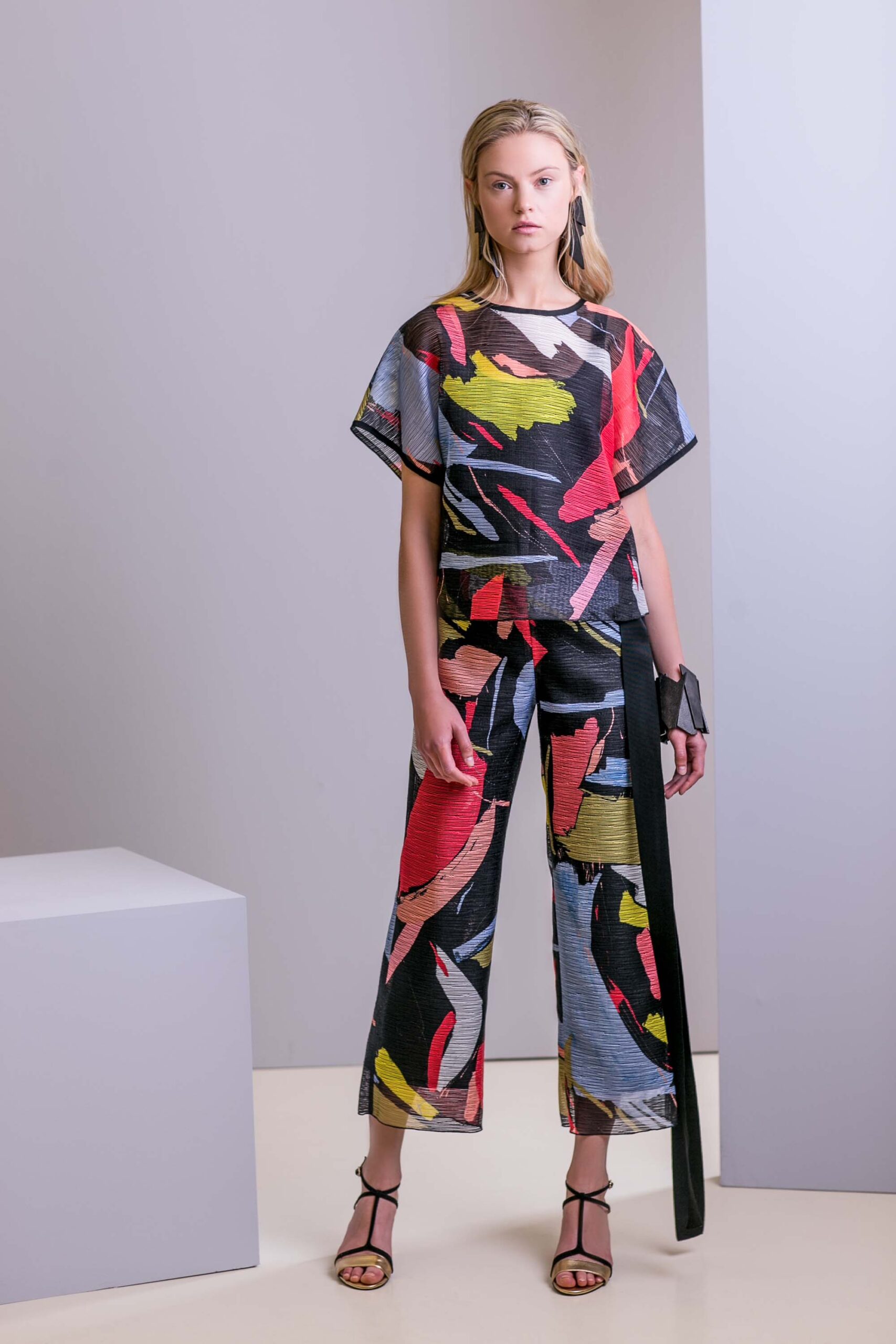 Josie Natori Resort 17 Look 4