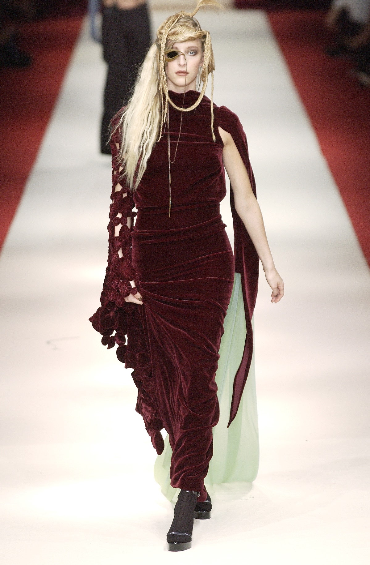 Jean Paul Gaultier F/W 02 Couture Look 43