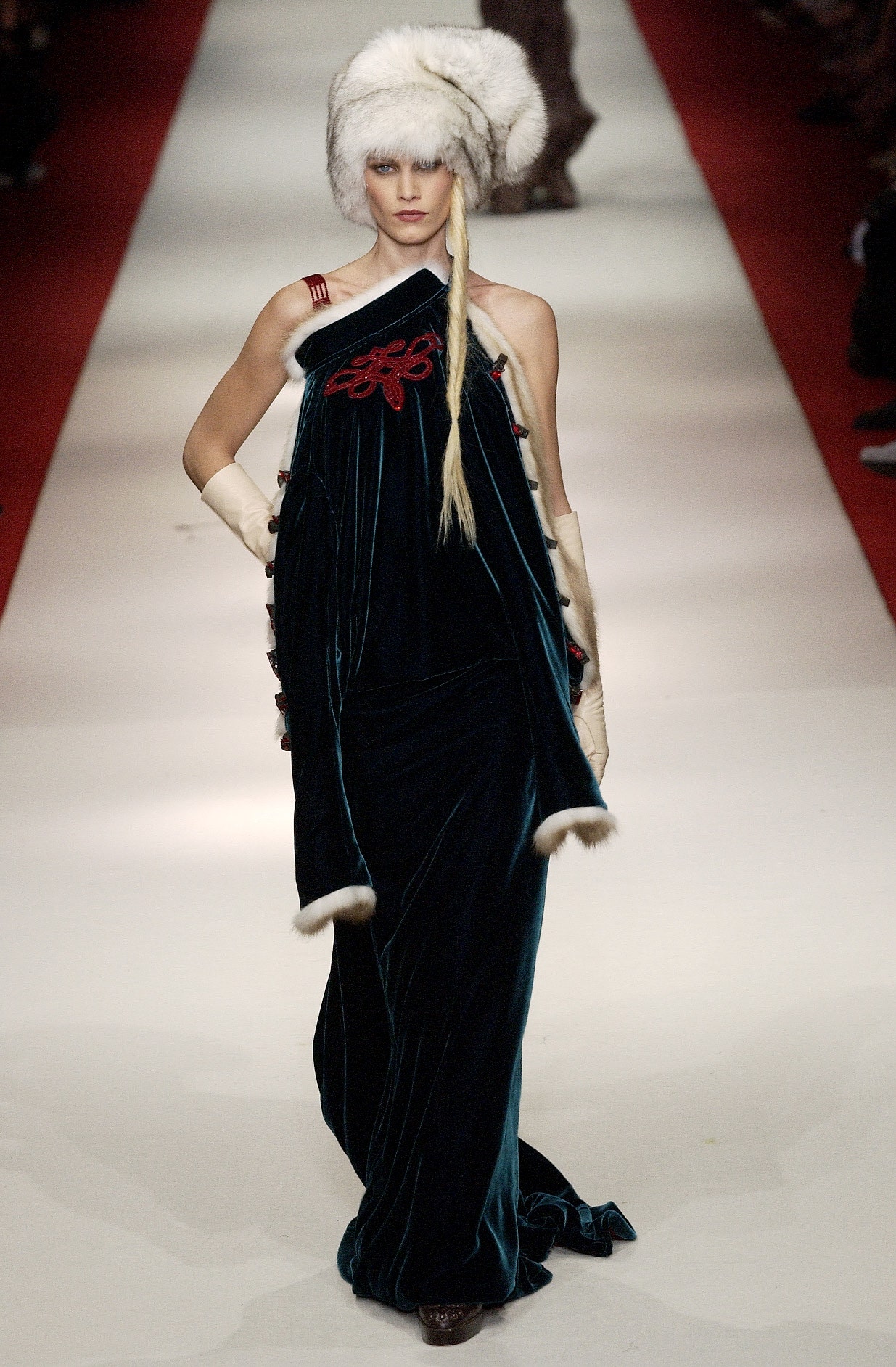 Jean Paul Gaultier F/W 02 Couture Look 53