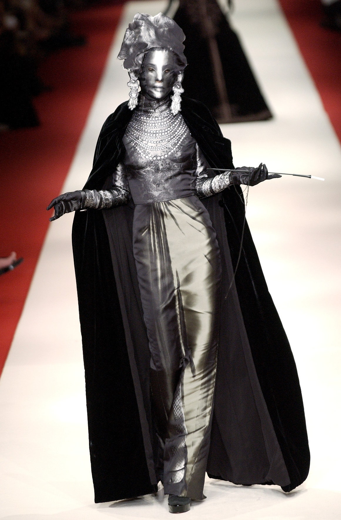 Jean Paul Gaultier F/W 02 Couture Look 61