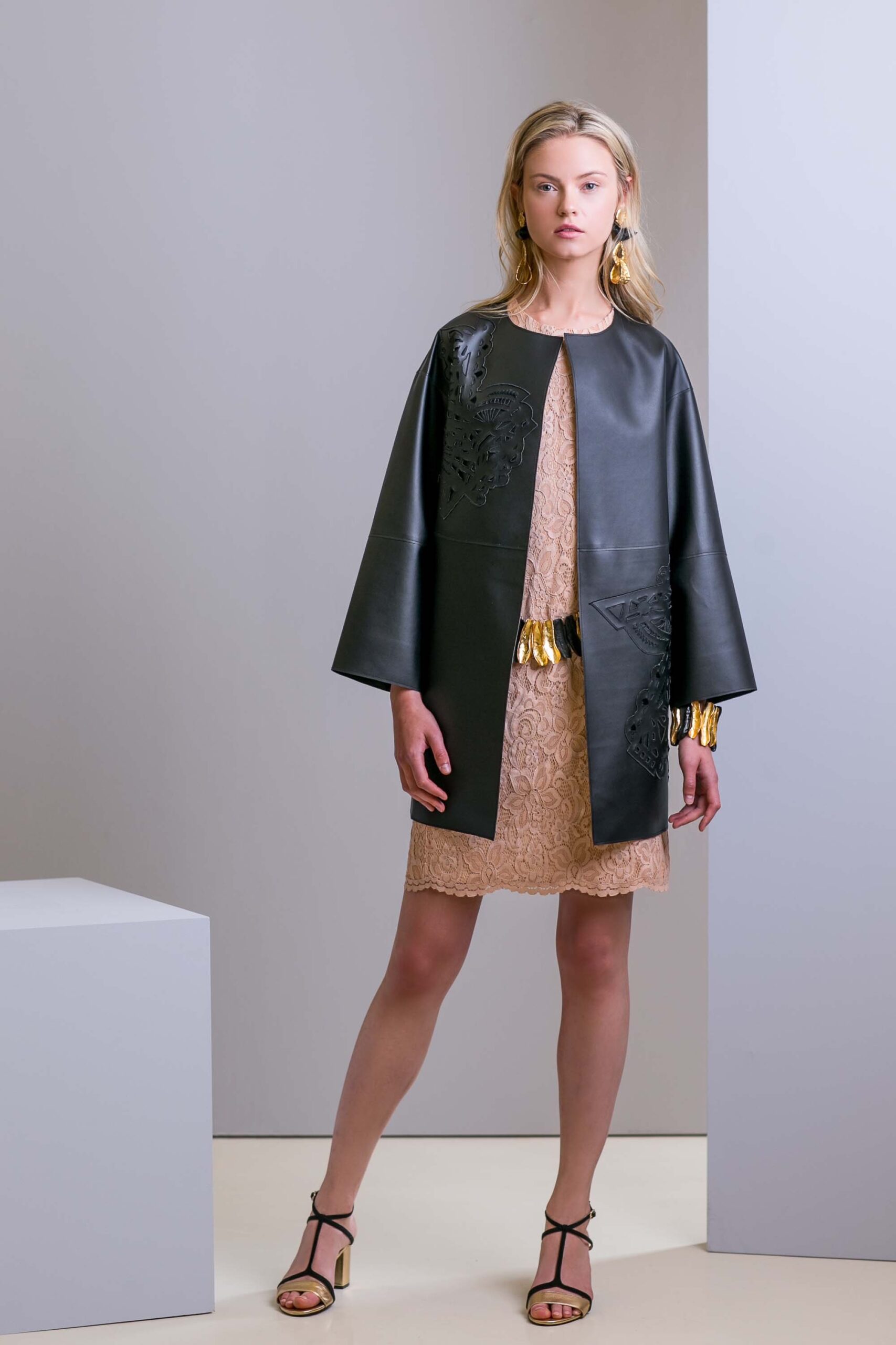 Josie Natori Resort 17 Look 9