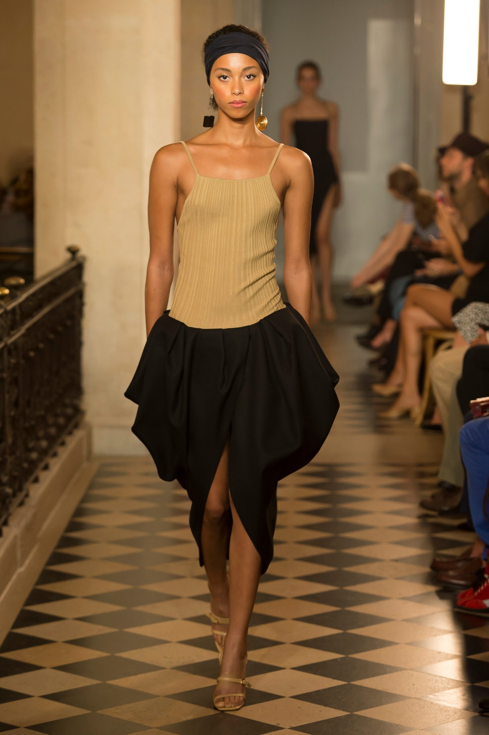 Jacquemus S/S 18 Look 10