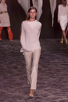 John Bartlett S/S 00 Look 22