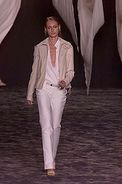 John Bartlett S/S 00 Look 24