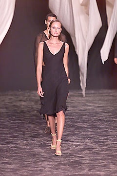 John Bartlett S/S 00 Look 36