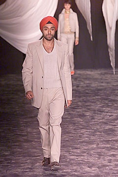 John Bartlett S/S 00 Look 42