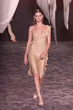 John Bartlett S/S 00 Look 46