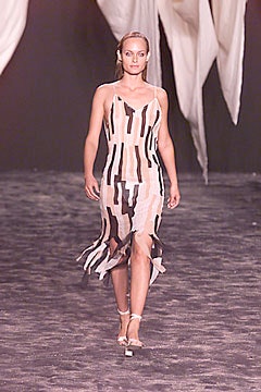 John Bartlett S/S 00 Look 51