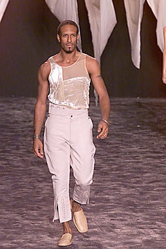 John Bartlett S/S 00 Look 52