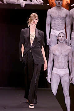 John Bartlett S/S 01 Look 43