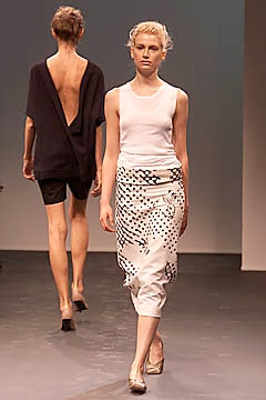 Jil Sander S/S 01 Look 26