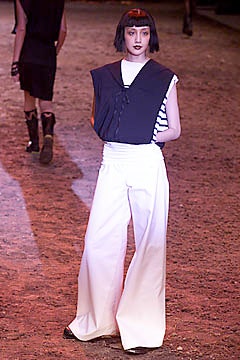 Jean Paul Gaultier S/S 01 Look 25