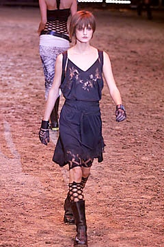 Jean Paul Gaultier S/S 01 Look 43
