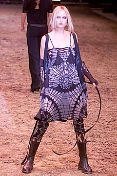 Jean Paul Gaultier S/S 01 Look 47