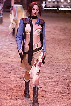 Jean Paul Gaultier S/S 01 Look 75