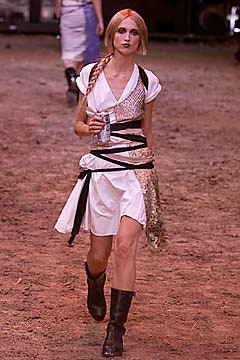 Jean Paul Gaultier S/S 01 Look 89