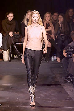 Jean Colonna S/S 00 Look 28