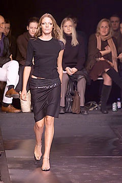 Jean Colonna S/S 00 Look 30