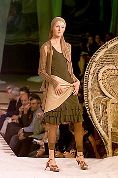 Jean Paul Gaultier S/S 00 Look 32