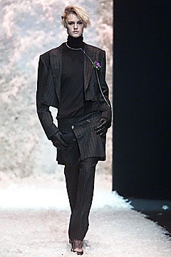 Jean Paul Gaultier F/W 01 Look 10