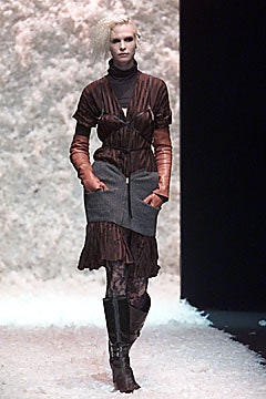 Jean Paul Gaultier F/W 01 Look 23
